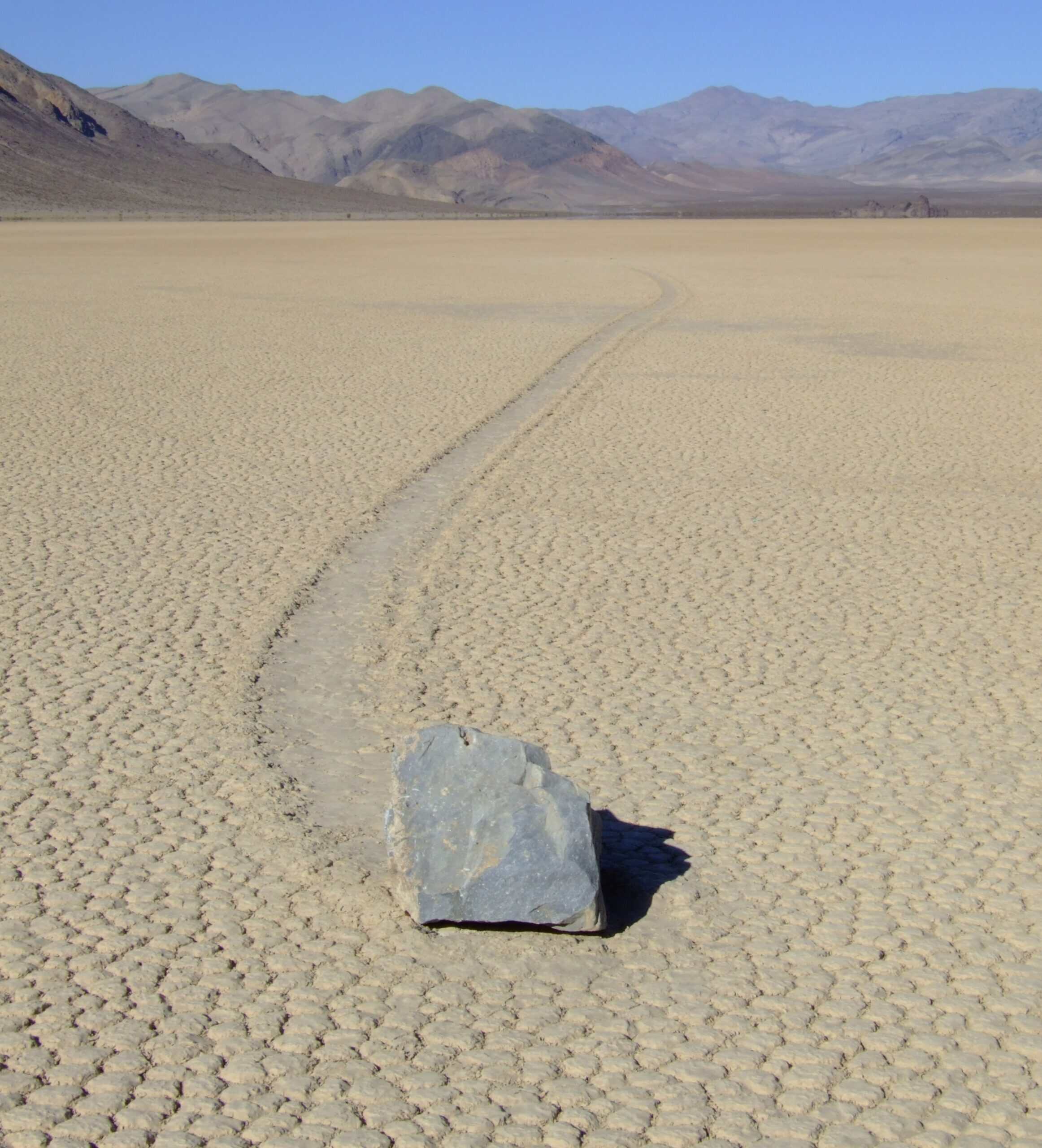 Sailing Stones